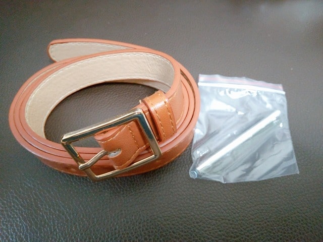 SHEINの服ベルト